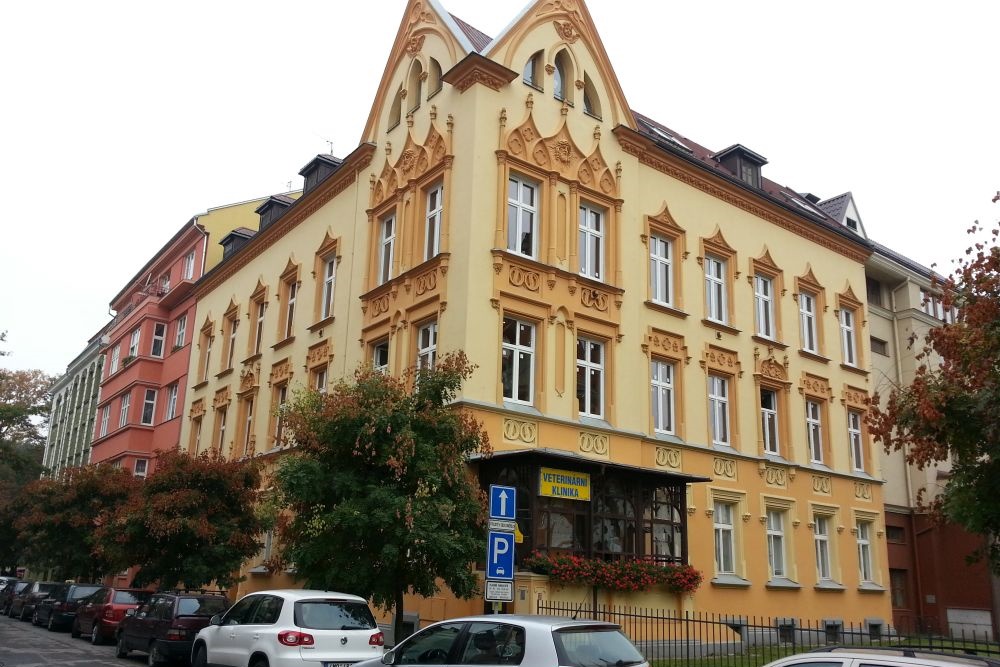 Bytový dům Tylova, Olomouc, barva bílá